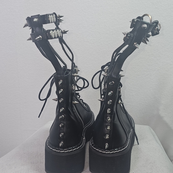 Demonia Emily-357 Black Platform Combat Boots Spikes Harness Punk Goth Sz 7-7.5 - Picture 5 of 12